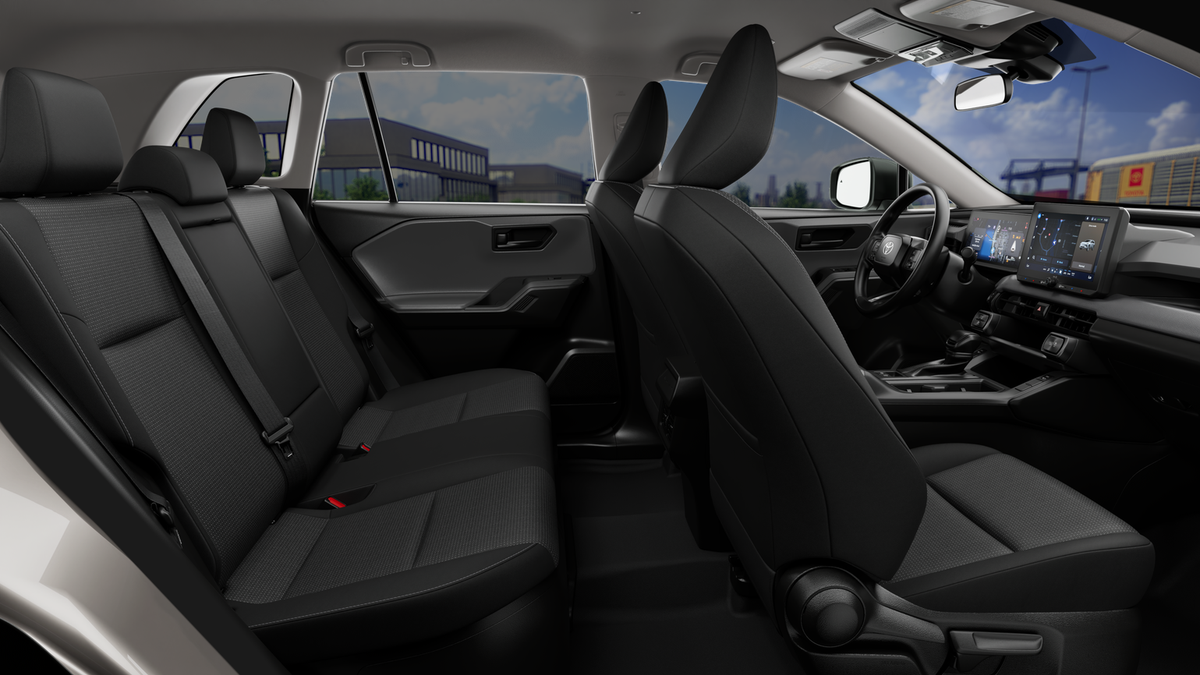 Toyota RAV4 LE 2026