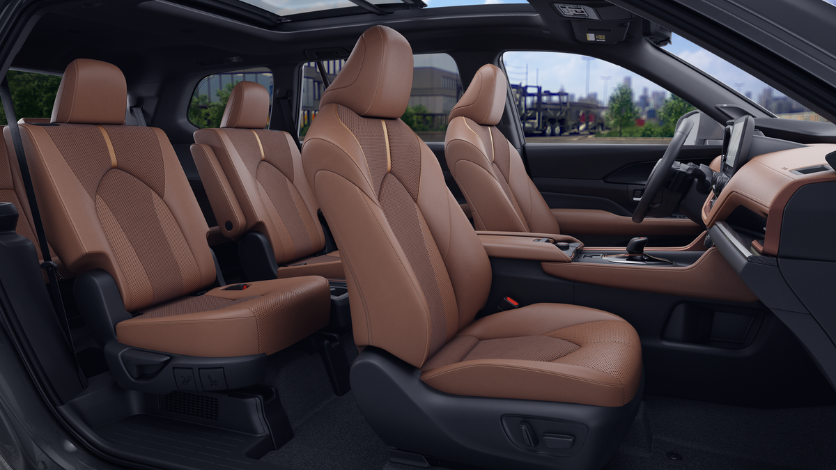 2026 Toyota Grand Highlander Híbrido MAX Platinum