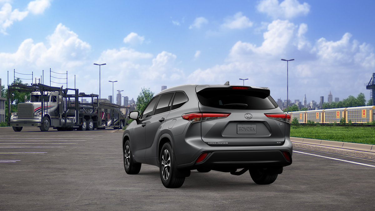 Toyota Highlander Hybrid Hybrid XLE 2026