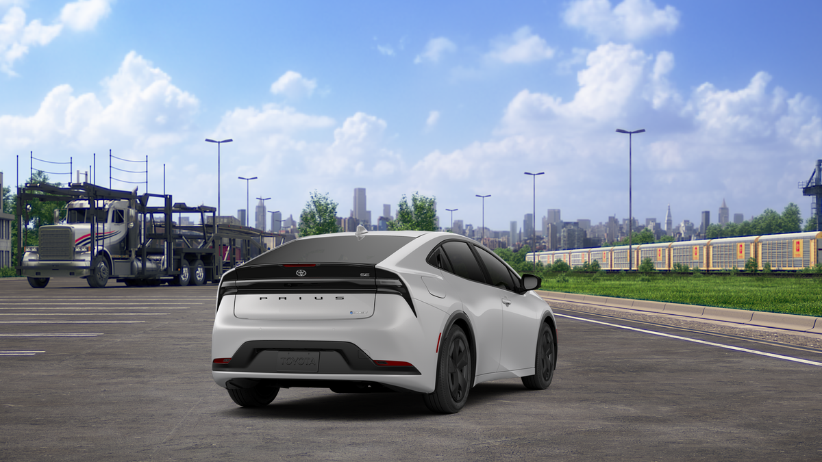 Toyota Prius Plug-in Hybrid SE 2027