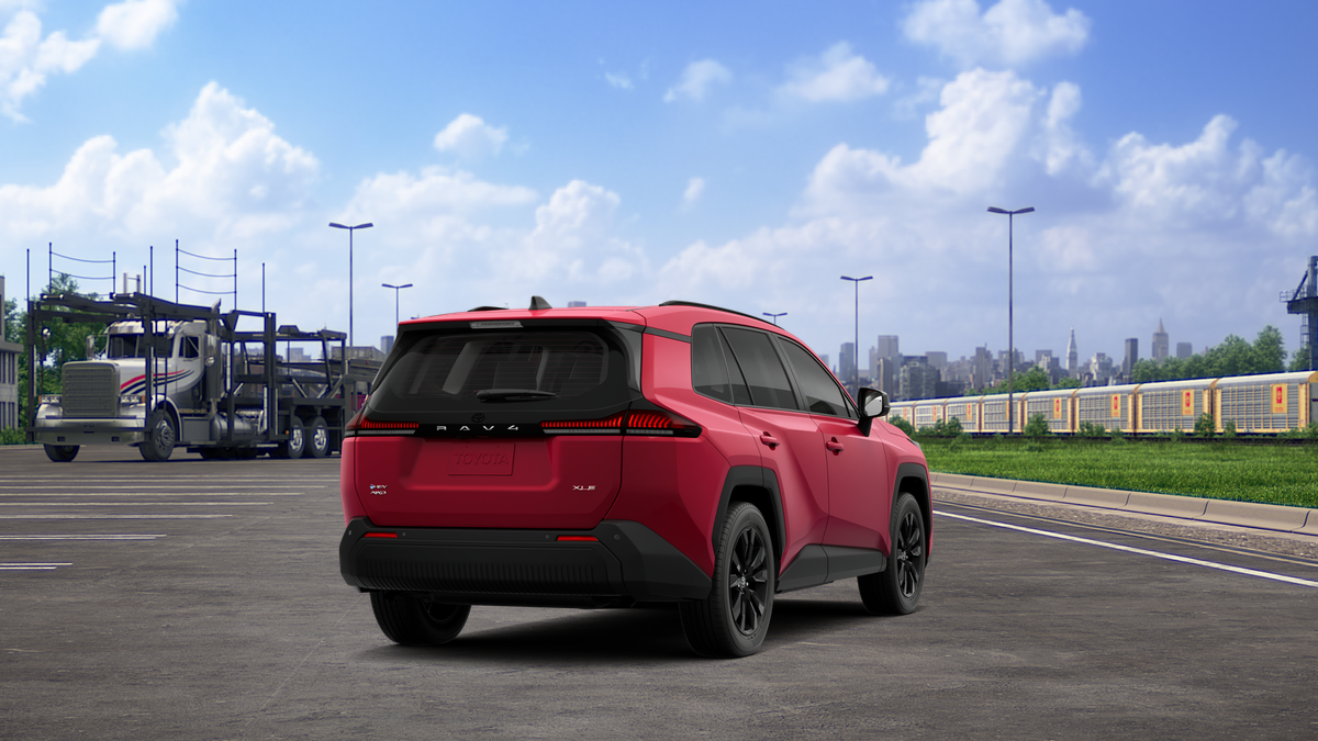 Toyota RAV4 XLE Premium 2026