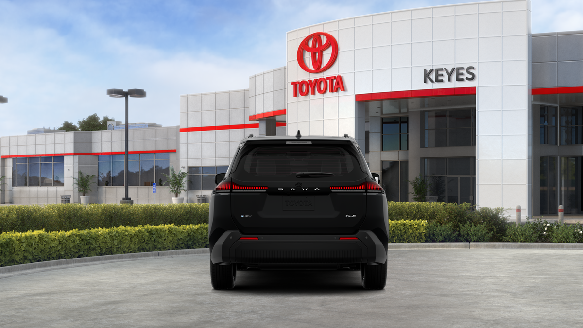 Toyota RAV4 XLE Premium 2026