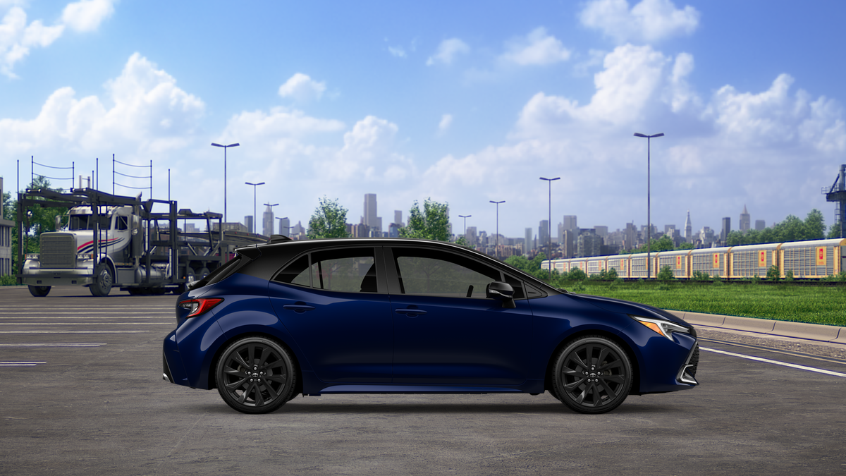 Toyota Corolla Hatchback XSE 2027
