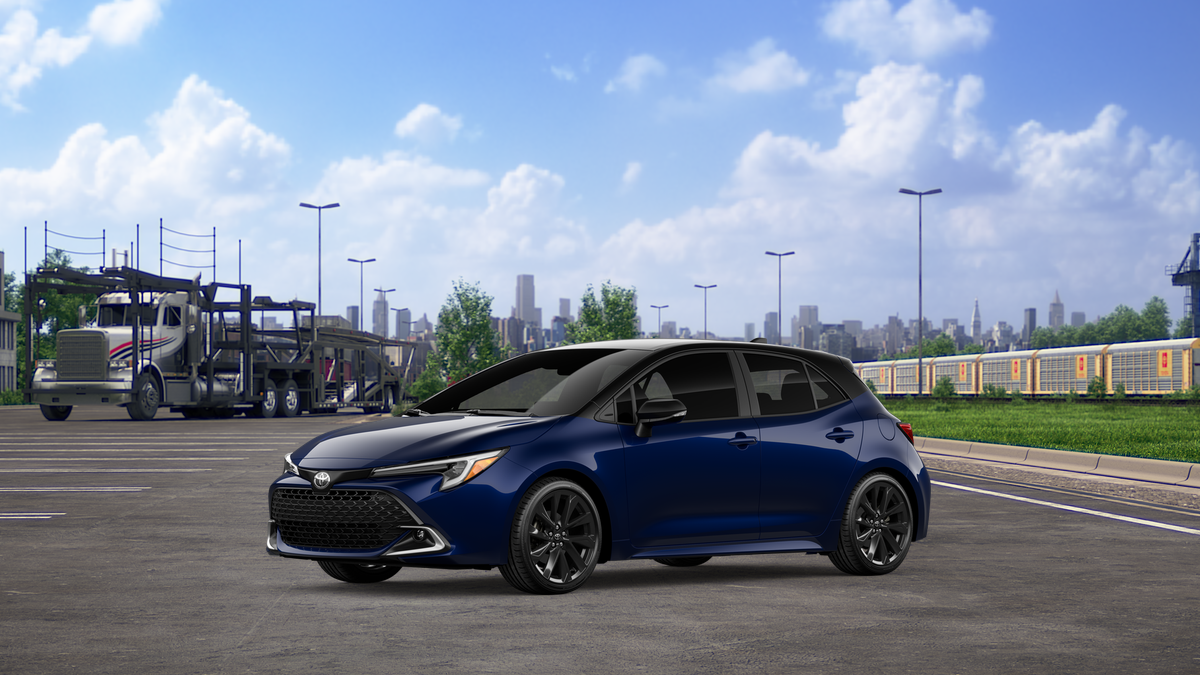 Toyota Corolla Hatchback XSE 2027