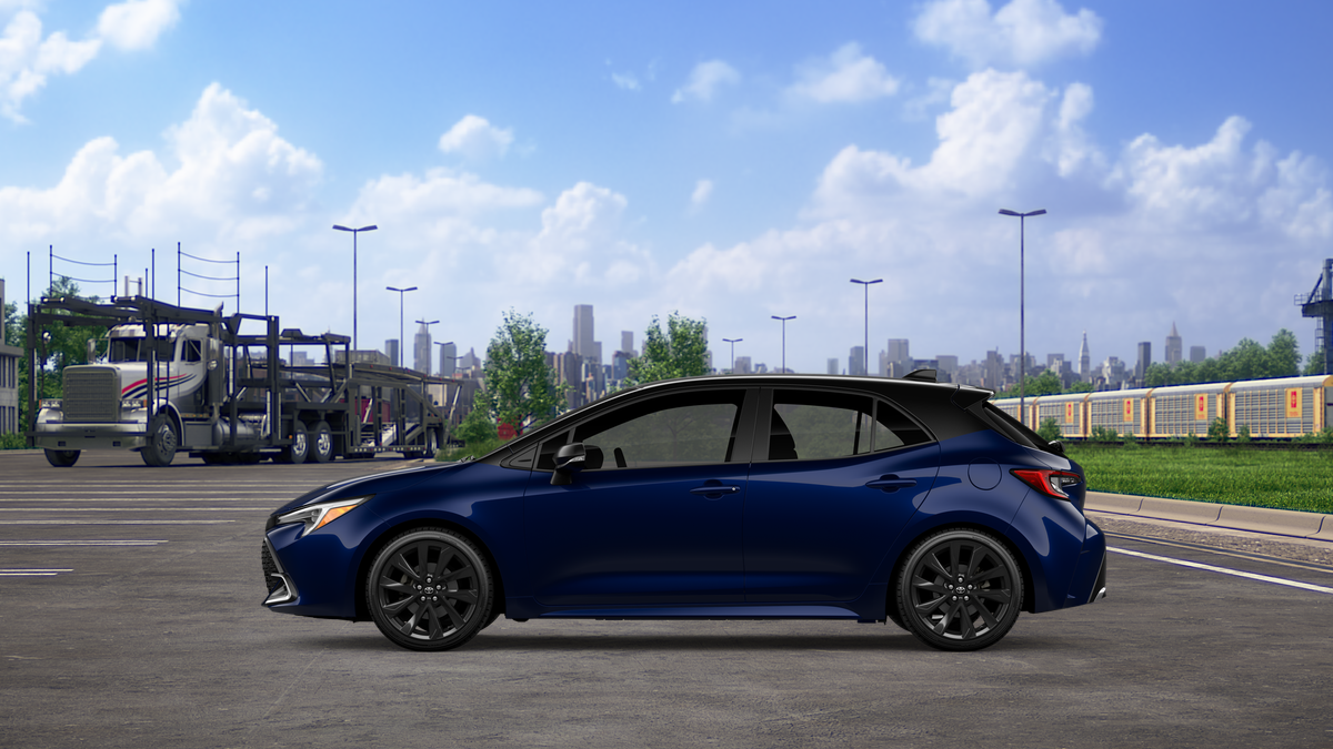 Toyota Corolla Hatchback XSE 2027