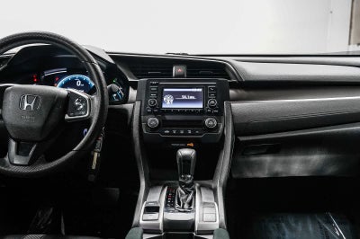 Honda Civic Sedán LX 2020