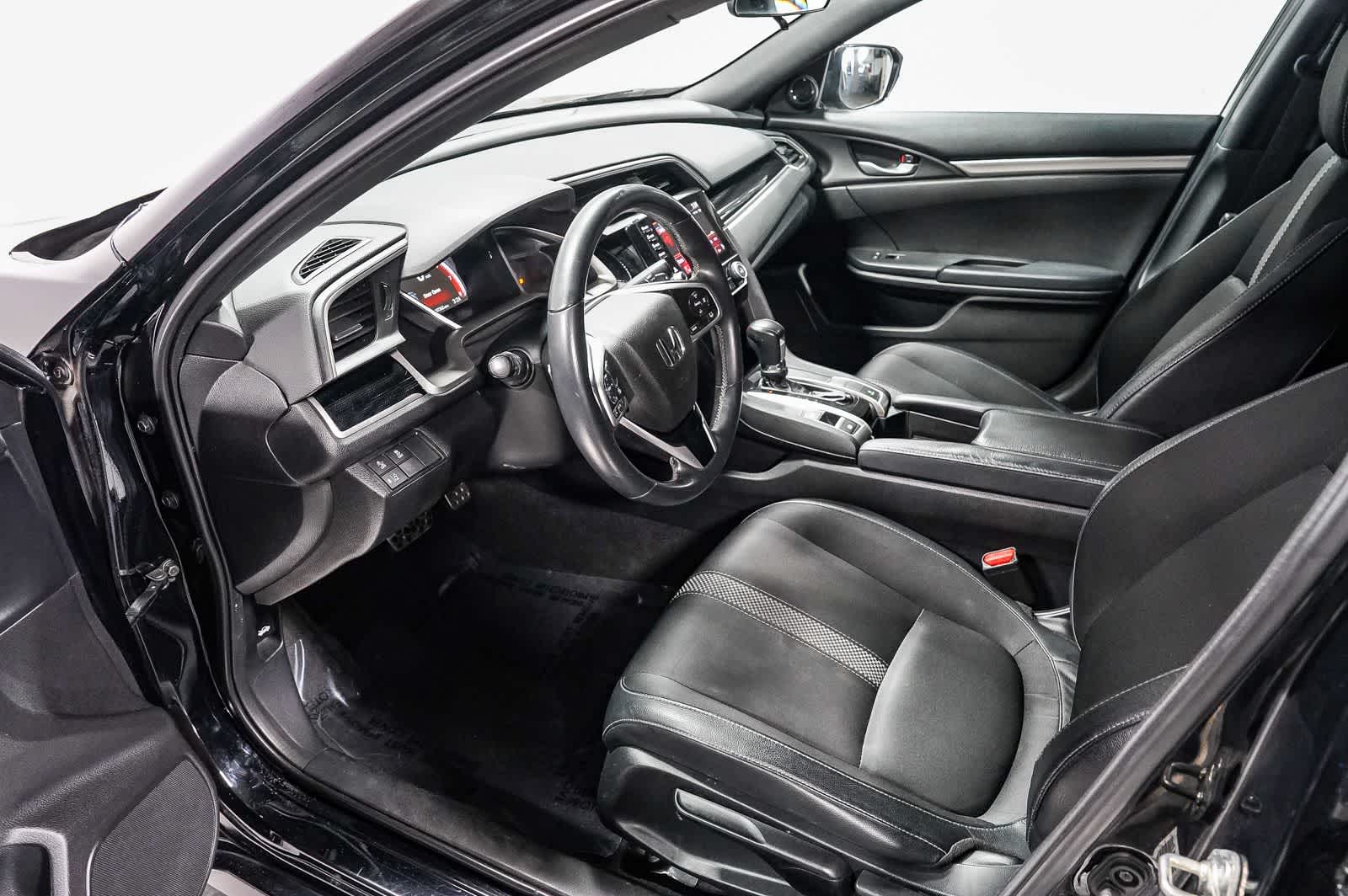 Honda Civic Sedán Sport 2020