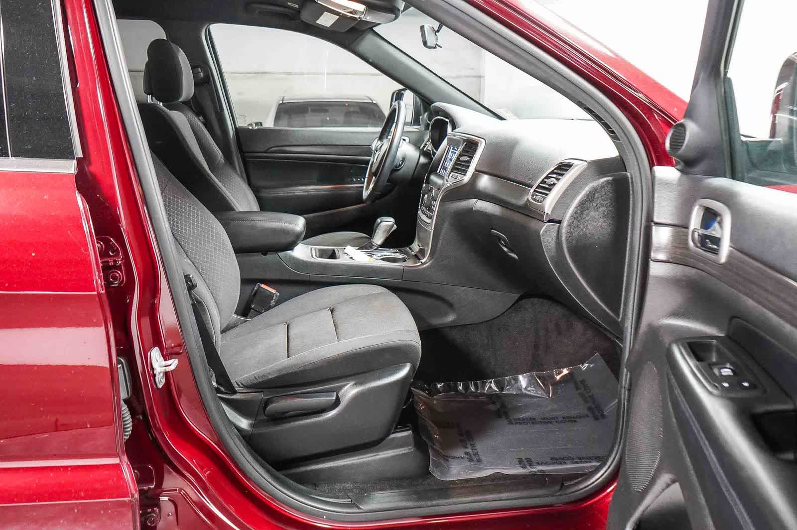 Jeep Grand Cherokee Laredo 2018