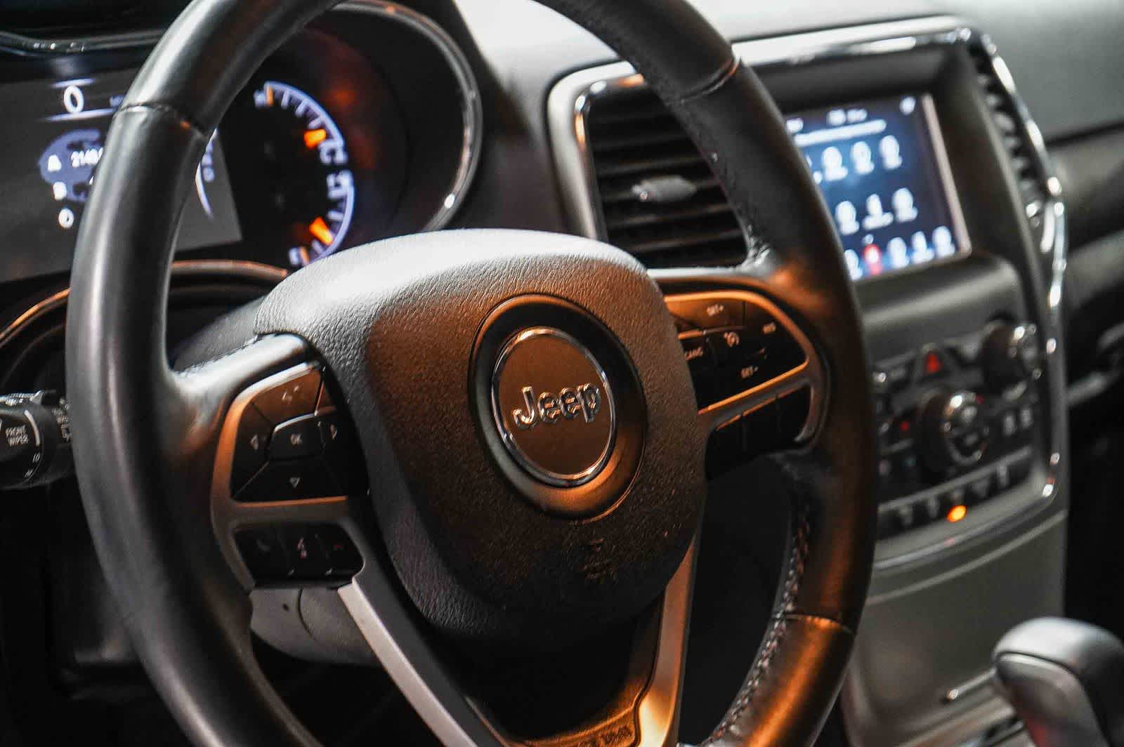 Jeep Grand Cherokee Laredo 2018