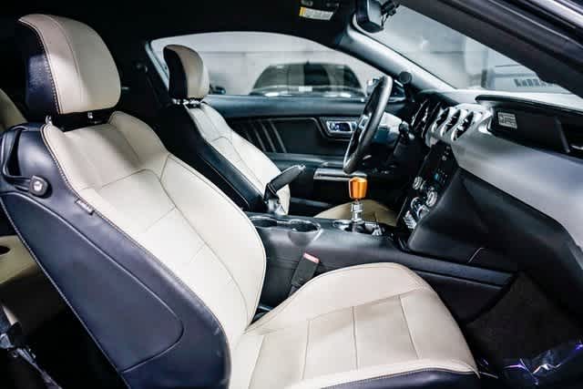 Ford Mustang GT Premium 2016