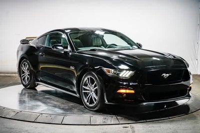 Ford Mustang GT Premium 2016