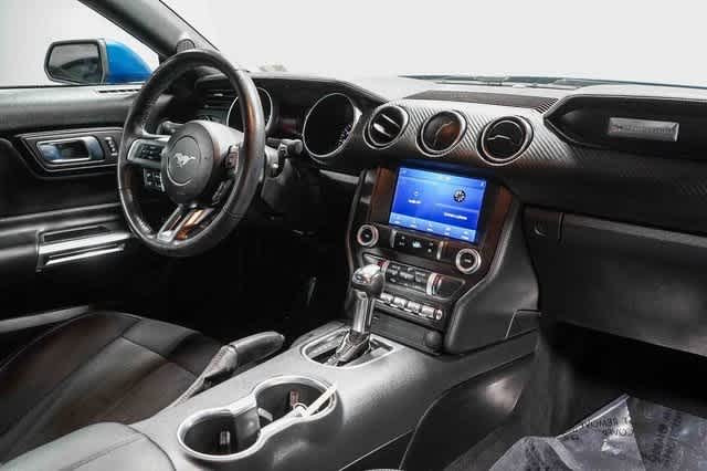 Ford Mustang EcoBoost 2022