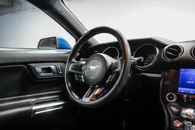 Ford Mustang EcoBoost 2022