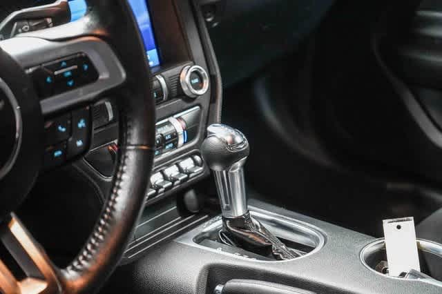 Ford Mustang EcoBoost 2022