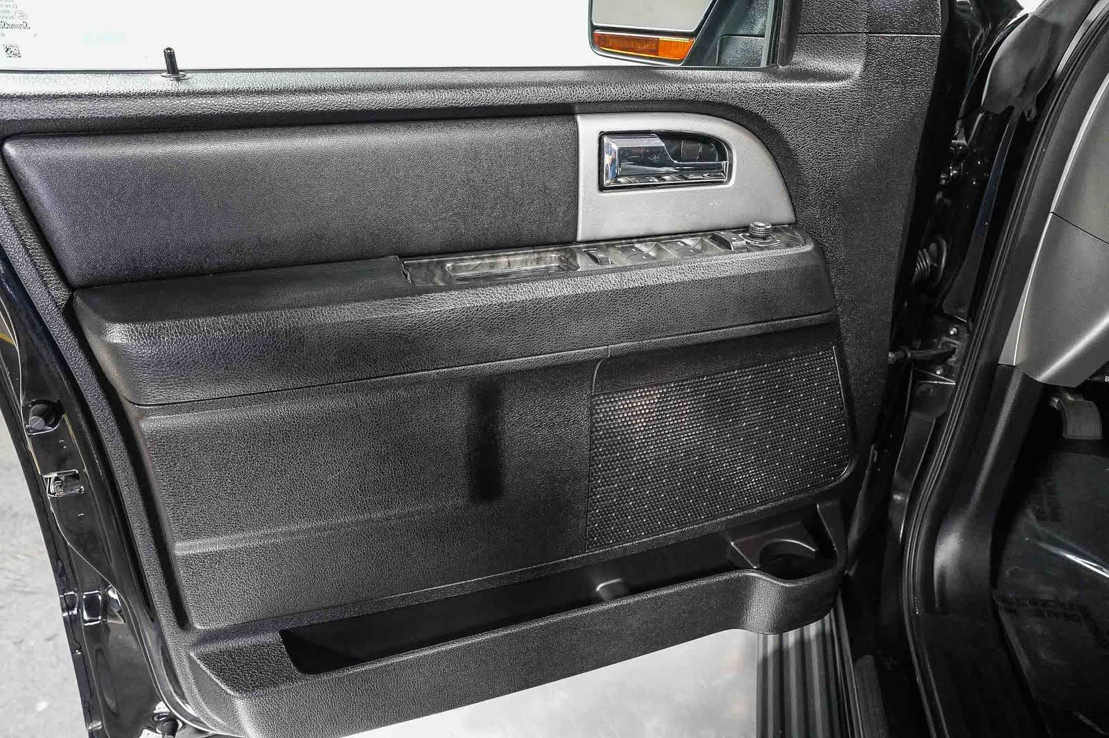 Ford Expedition EL Limited 2016