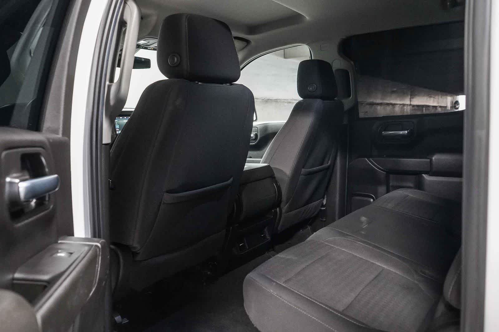 Chevrolet Silverado 1500 LTD Custom 2022