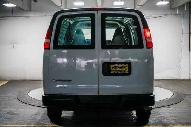 Chevrolet Express RWD 2500 155" 2020