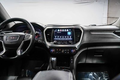 GMC Acadia SLT 2017