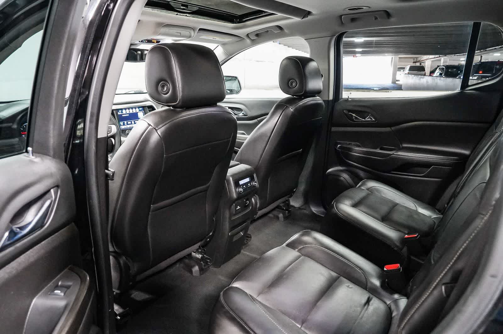 GMC Acadia SLT 2017