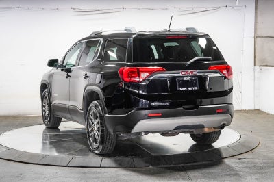 GMC Acadia SLT 2017
