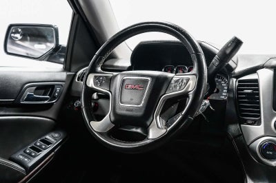 GMC Yukon SLE 2015