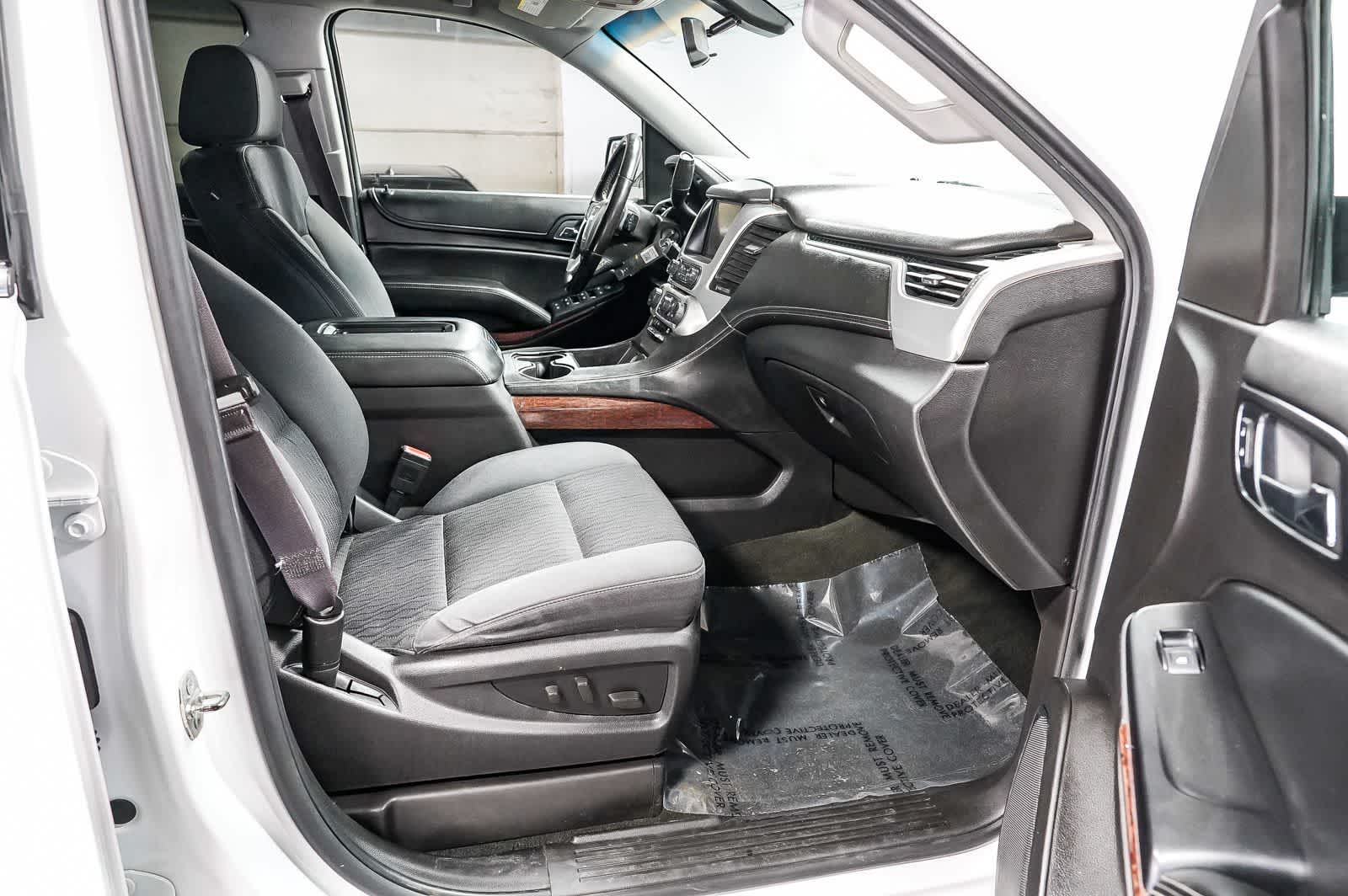 GMC Yukon SLE 2015