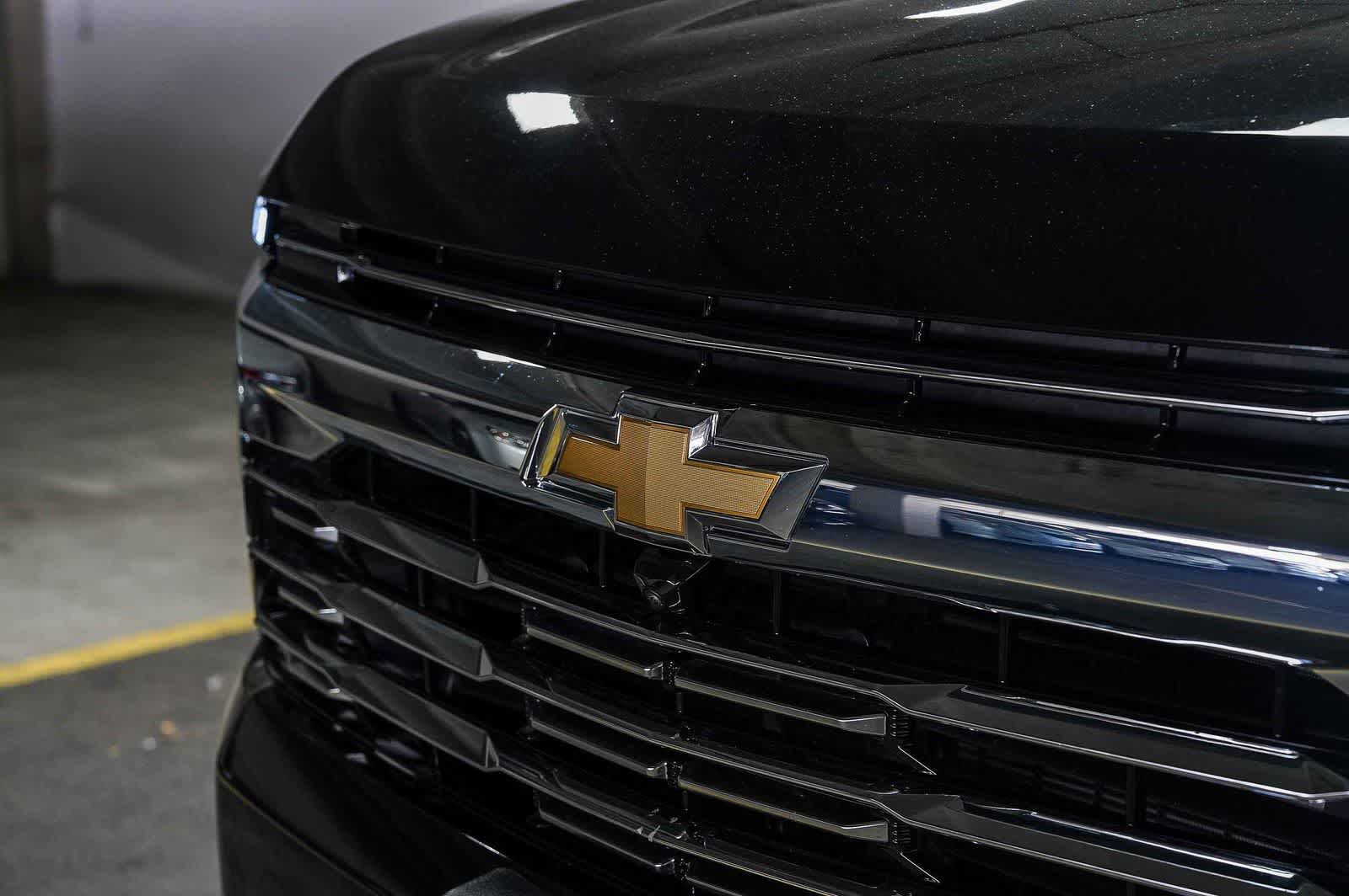 Chevrolet Suburban Premier 2025