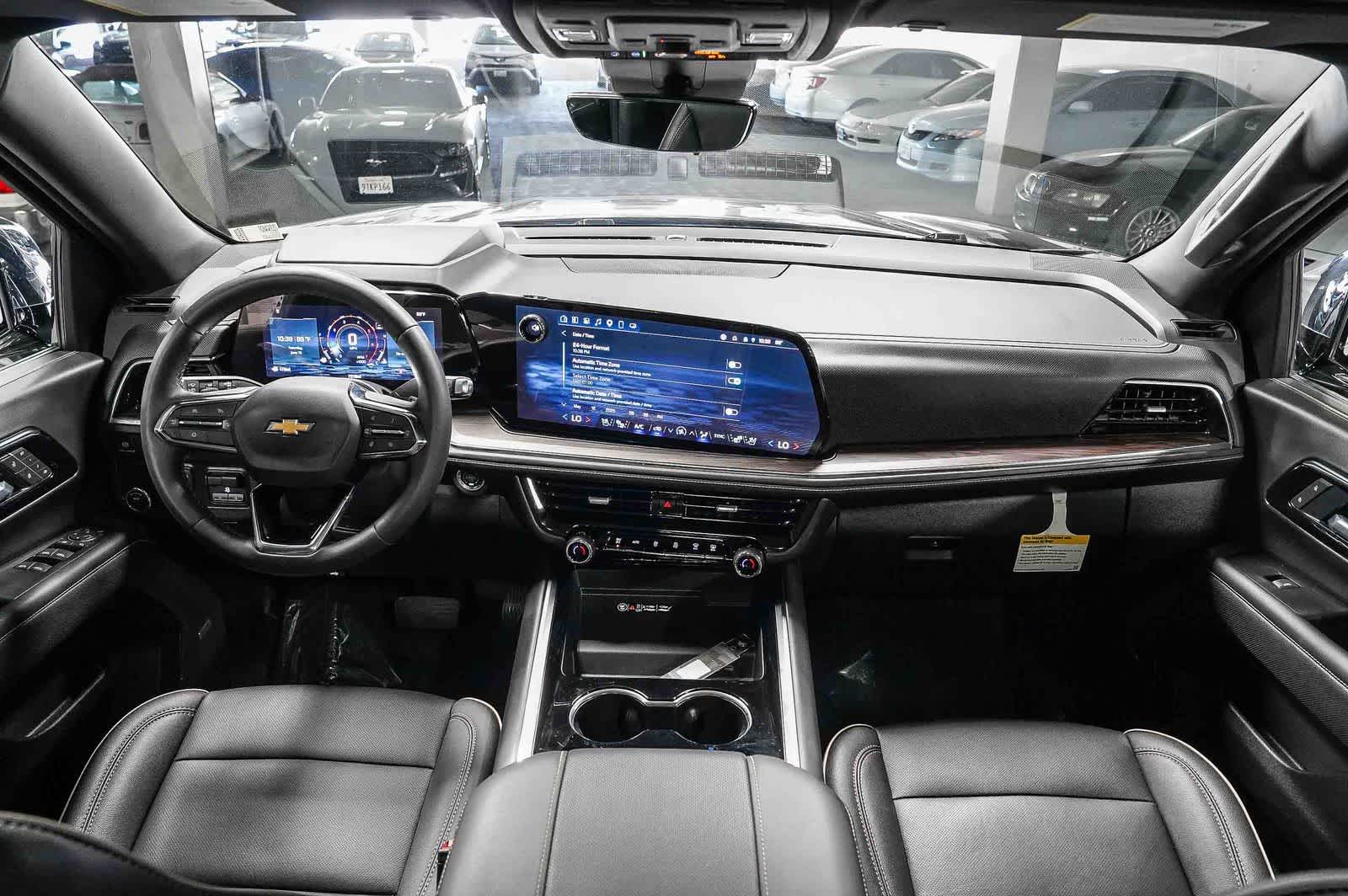 Chevrolet Suburban Premier 2025