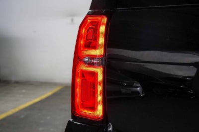 Chevrolet Suburban Premier 2018
