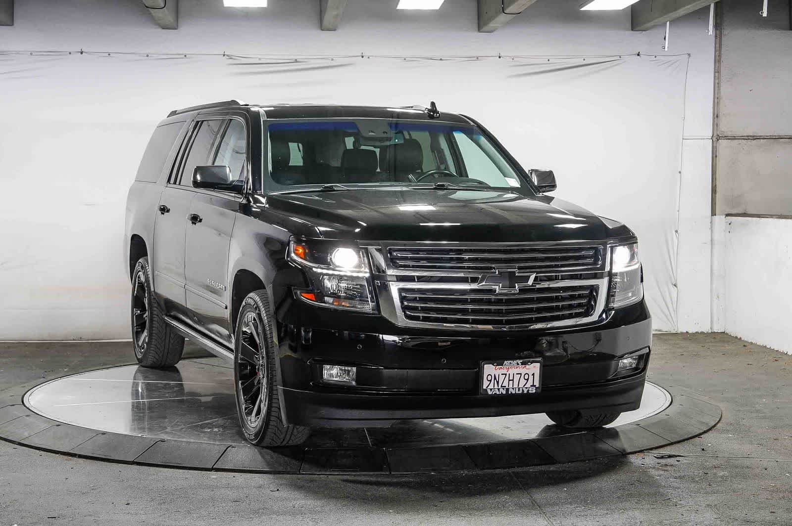 Chevrolet Suburban Premier 2018