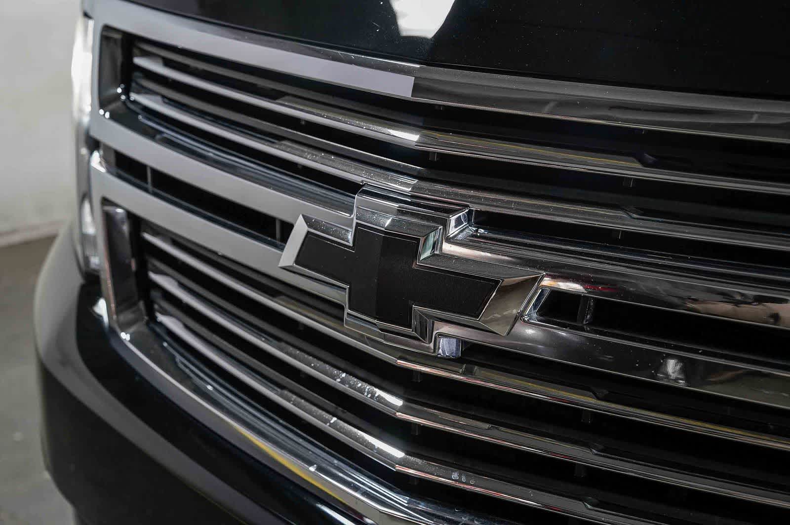 Chevrolet Suburban Premier 2018