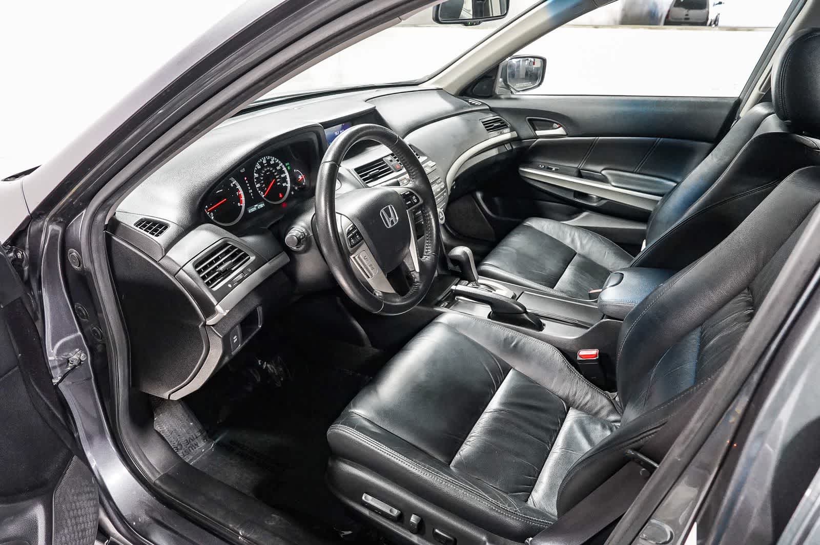 Honda Accord Base 2010