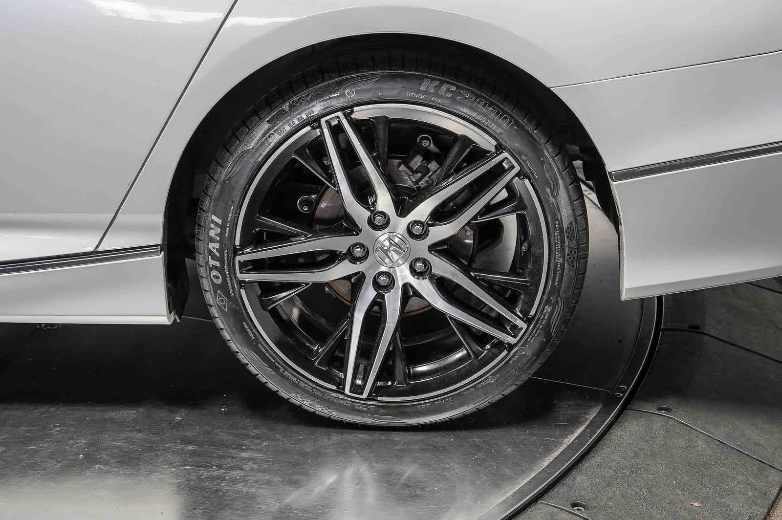 Honda Accord Hybrid Touring 2021