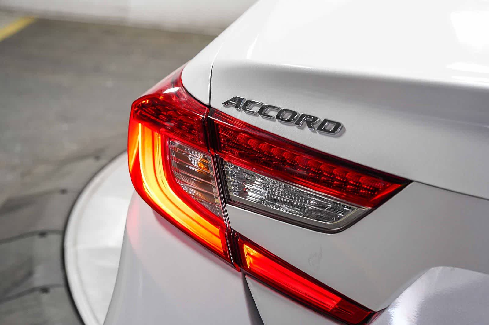 Honda Accord Hybrid Touring 2021