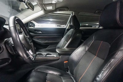 Nissan Altima 2.5 SR 2020