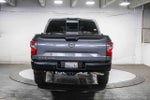 Nissan Titan S 2021