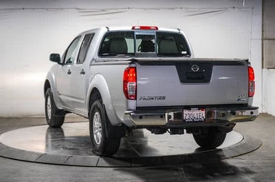 Nissan Frontier SV V6 2017