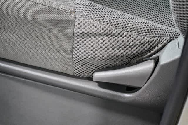 Nissan Frontier SV V6 2017