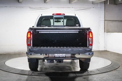 Nissan Frontier SV V6 2017