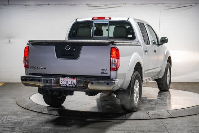 Nissan Frontier SV V6 2017