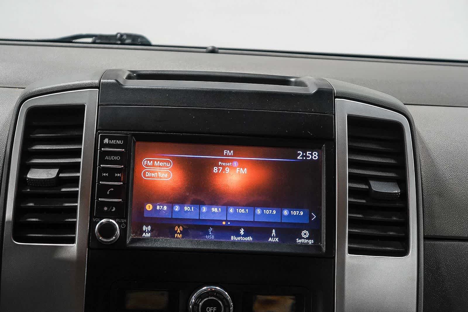 Nissan Frontier SV 2020