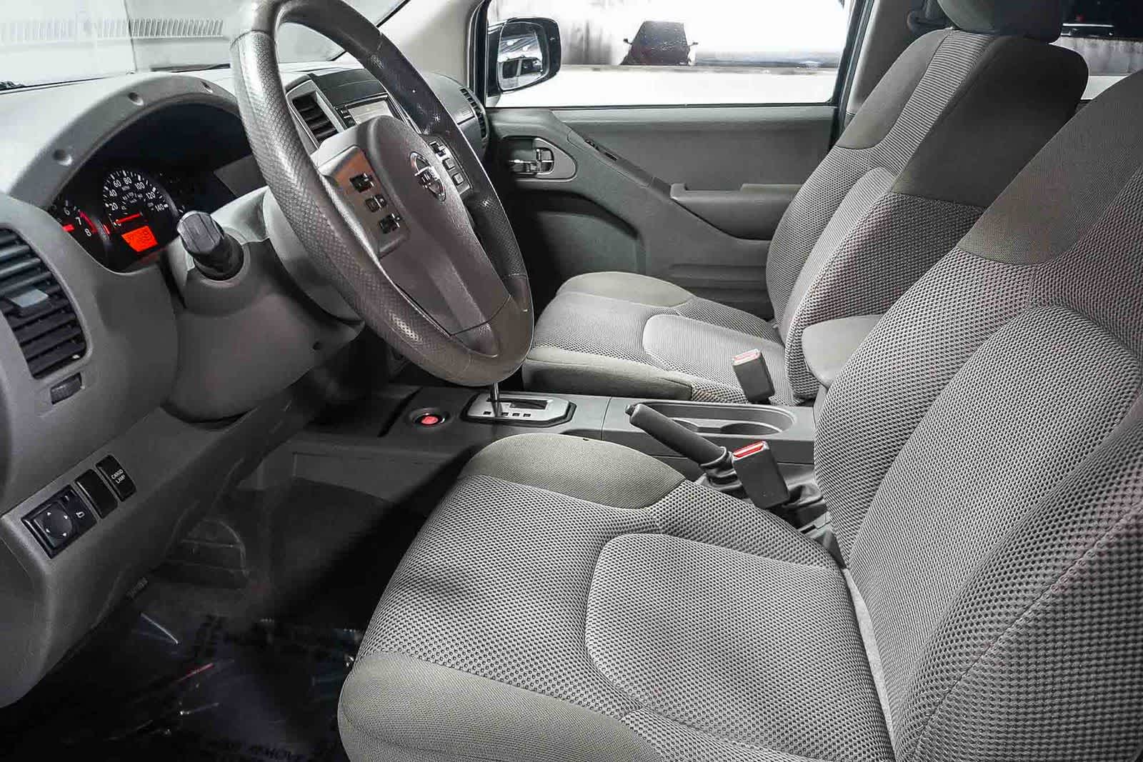 Nissan Frontier SV 2020