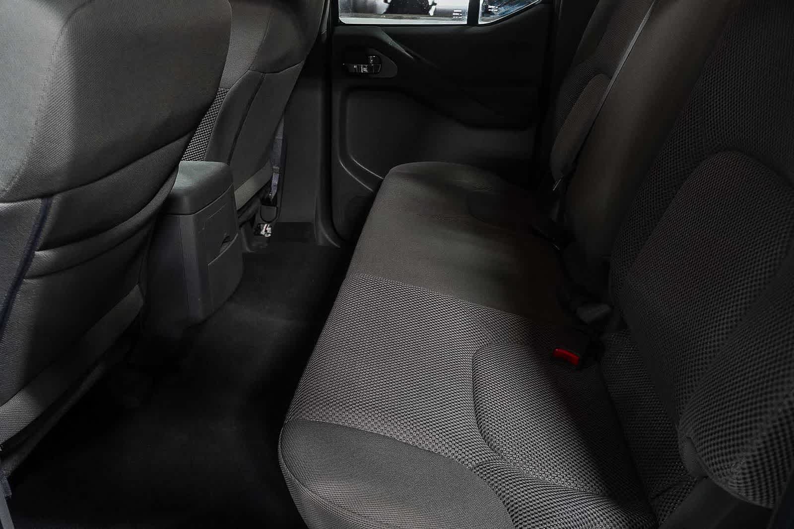 Nissan Frontier SV 2020