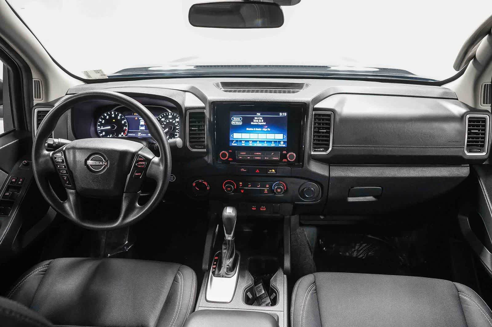 Nissan Frontier SV 2024