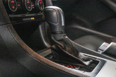 Volkswagen Passat 2.0T R-Line 2022