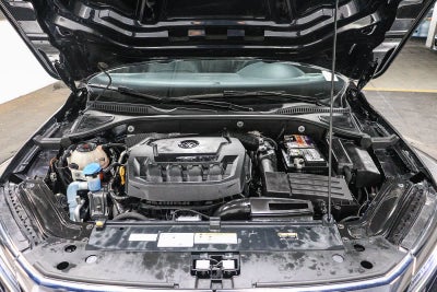 Volkswagen Passat 2.0T R-Line 2022