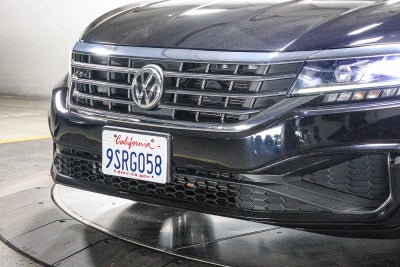 Volkswagen Passat 2.0T R-Line 2022