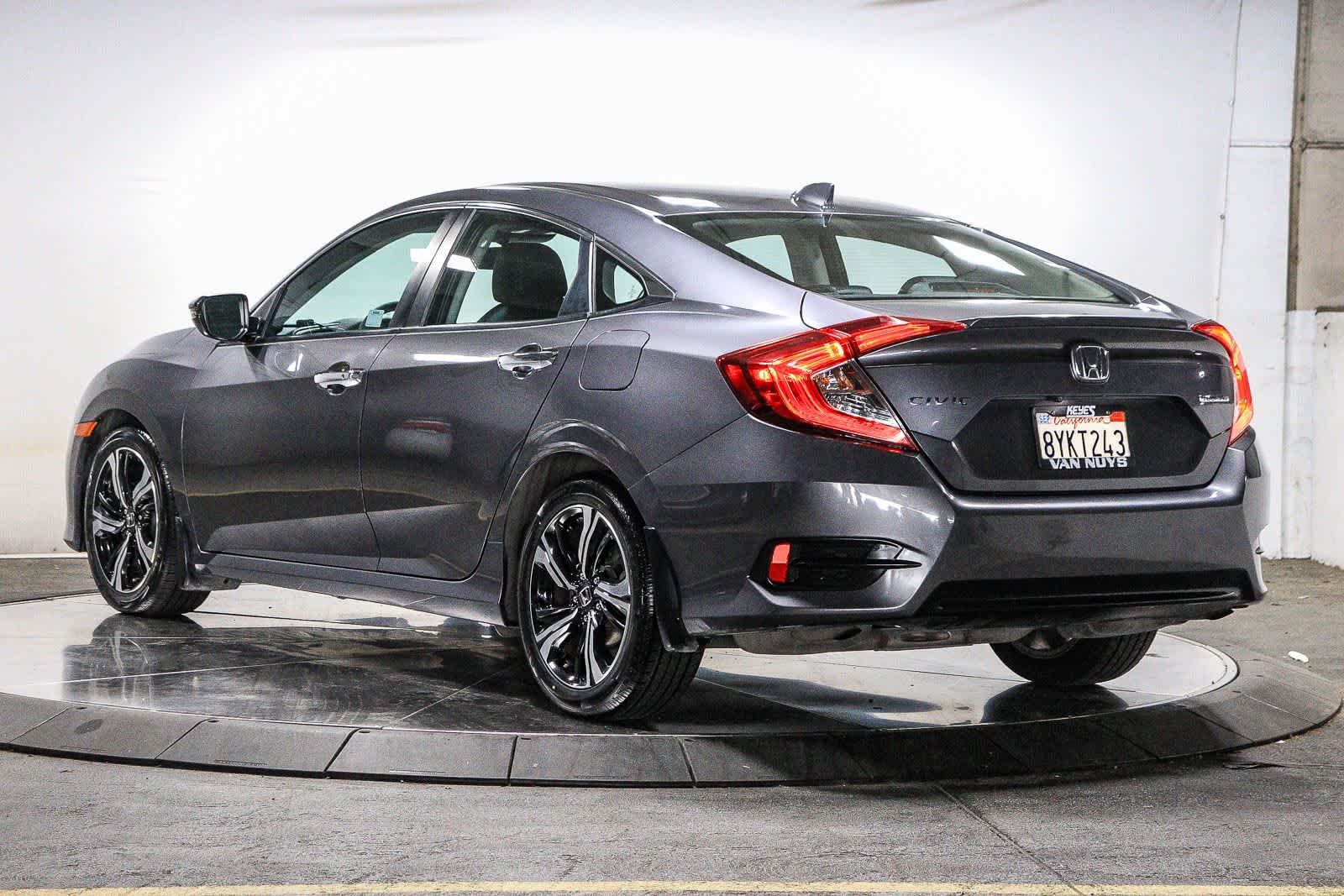 Honda Civic Sedán Touring 2016