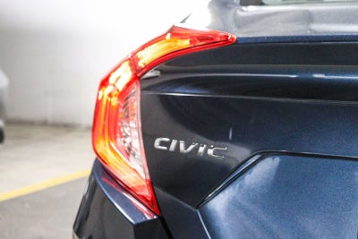 Honda Civic Sedán LX 2017