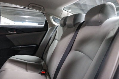 Honda Civic Sedán LX 2017